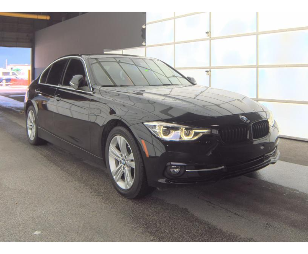 2018 Bmw 330i Sedan photo 3