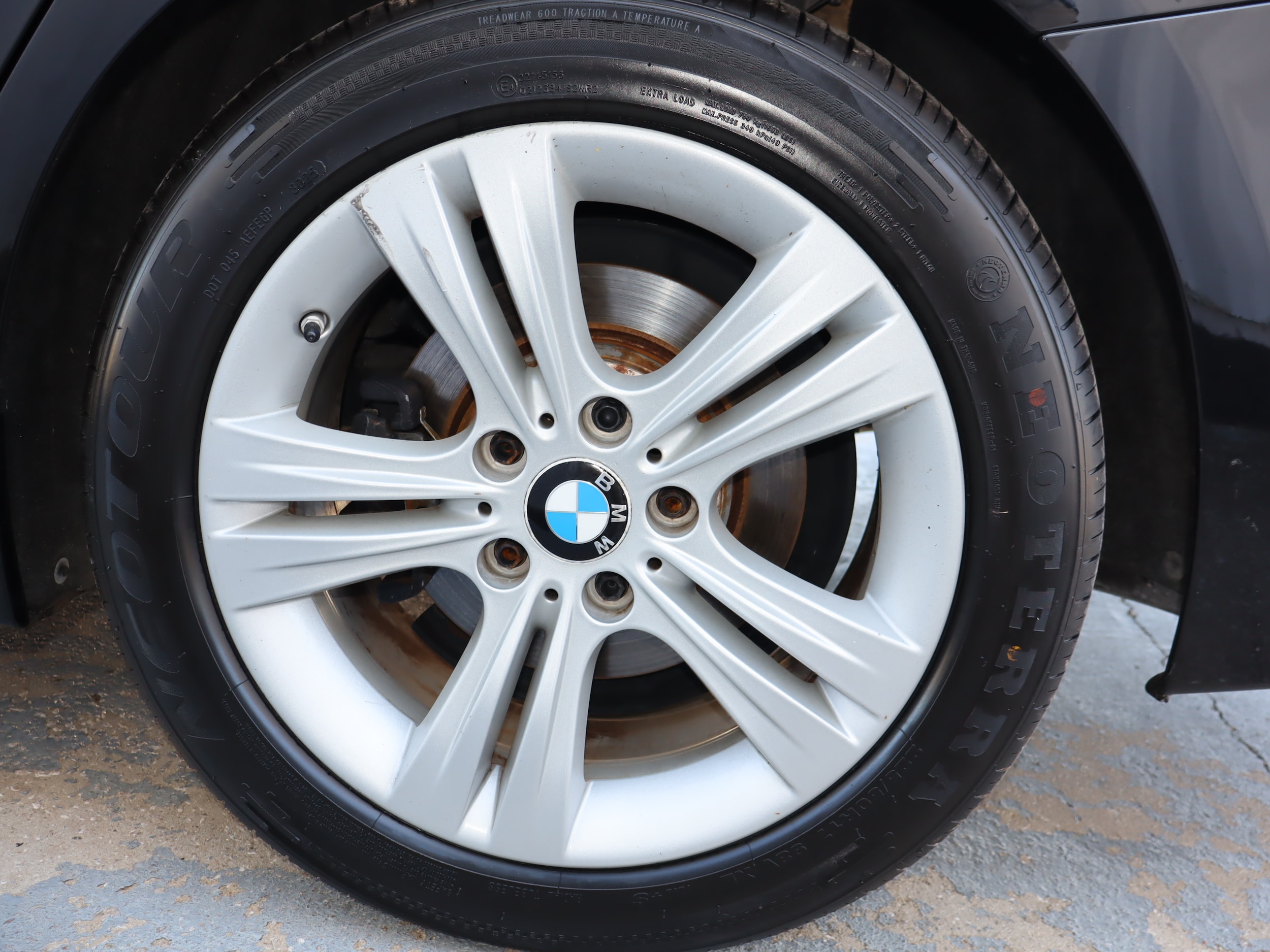 2018 BMW 330i Premium - 10