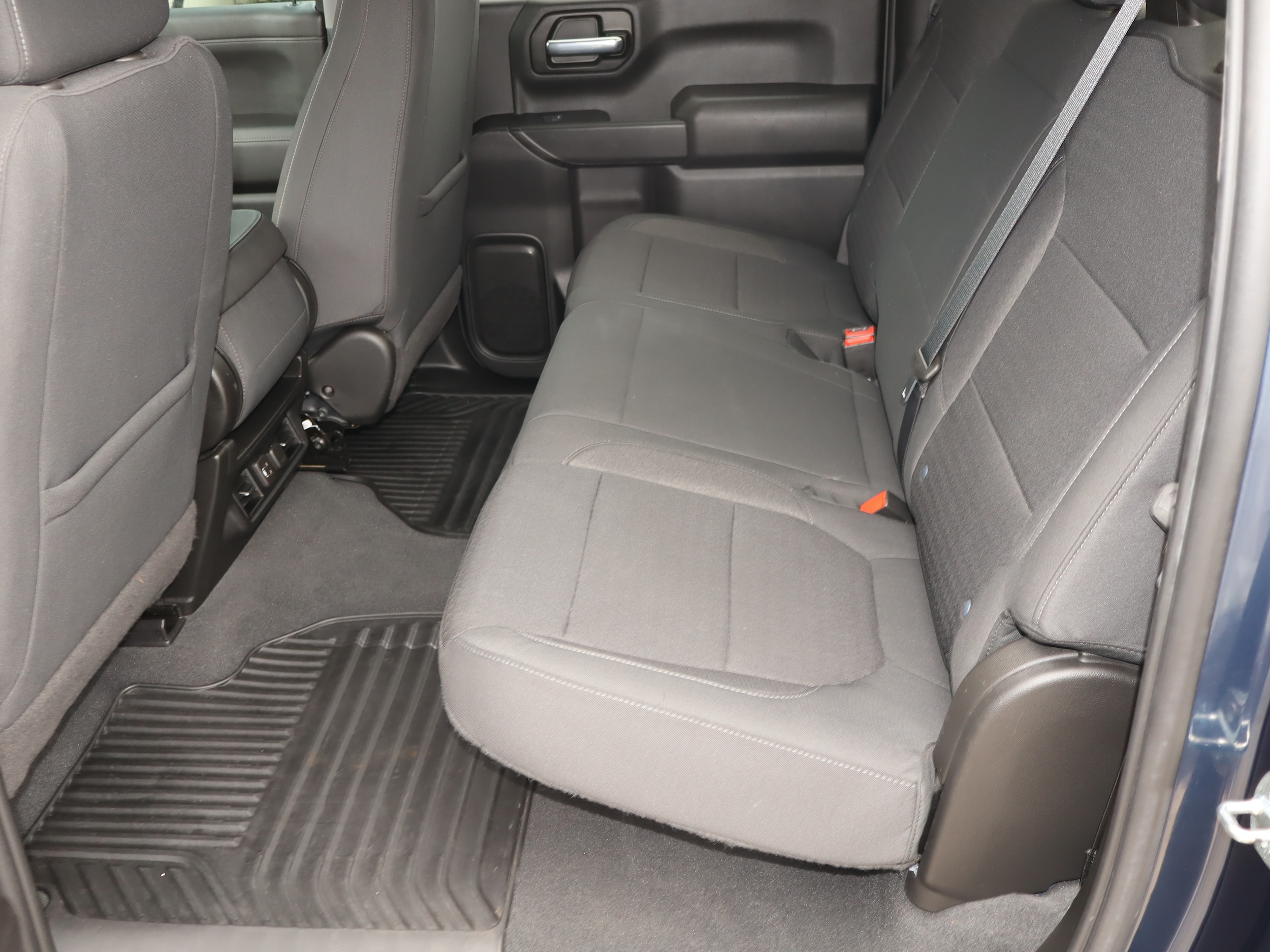 2021 Chevrolet Silverado 1500 LT - Photo 14