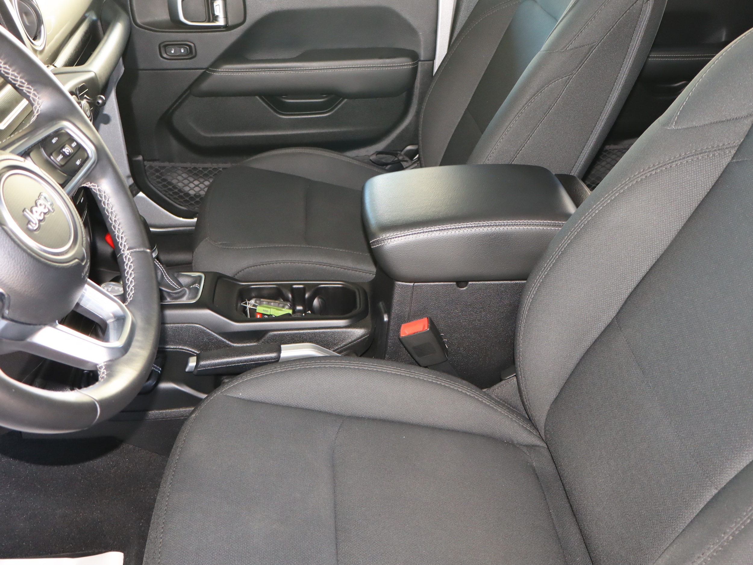 2018 Jeep All-New Wrangler Unlimited Sahara - Photo 23