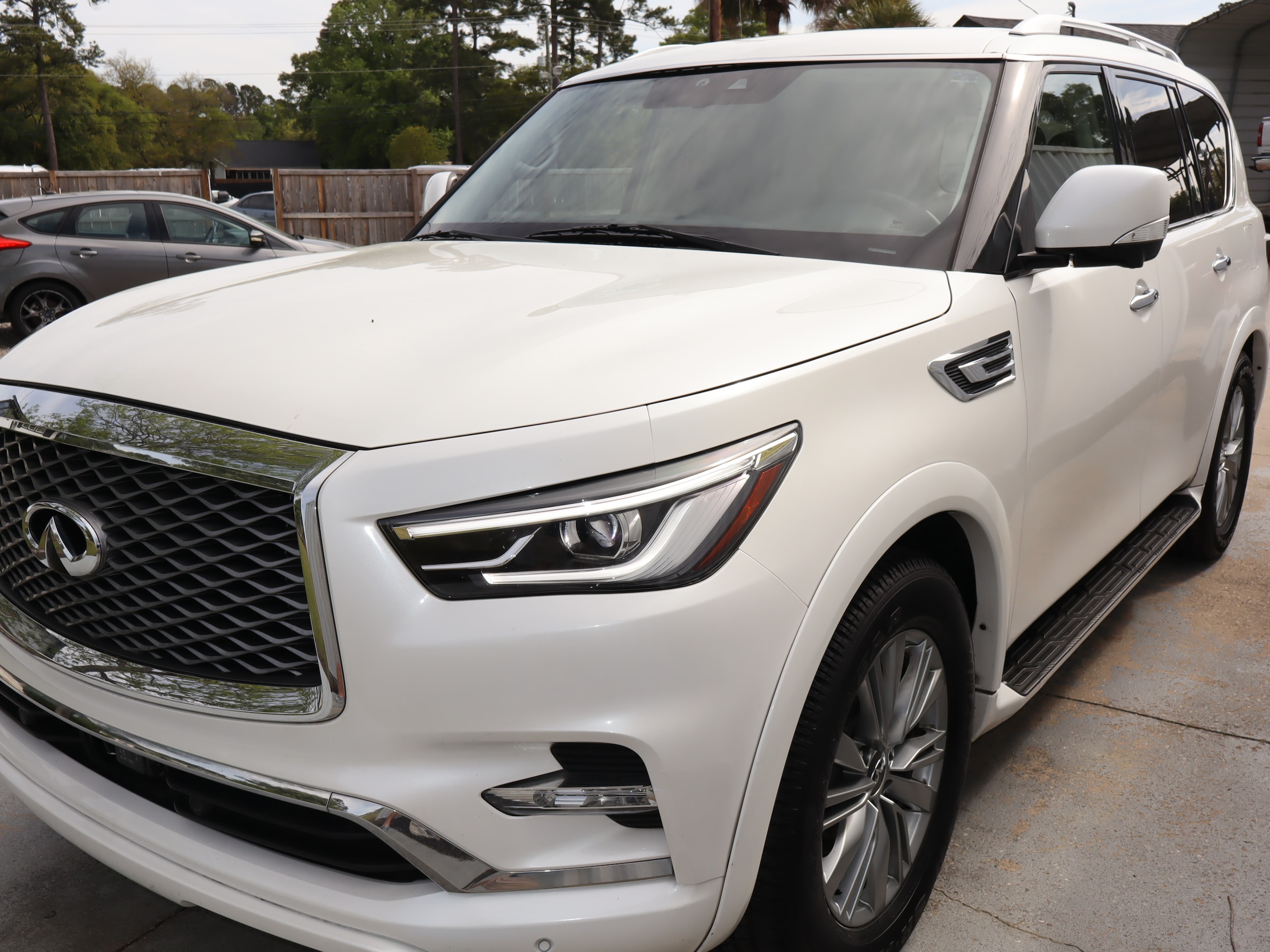 2021 INFINITI QX80 LUXE - 6