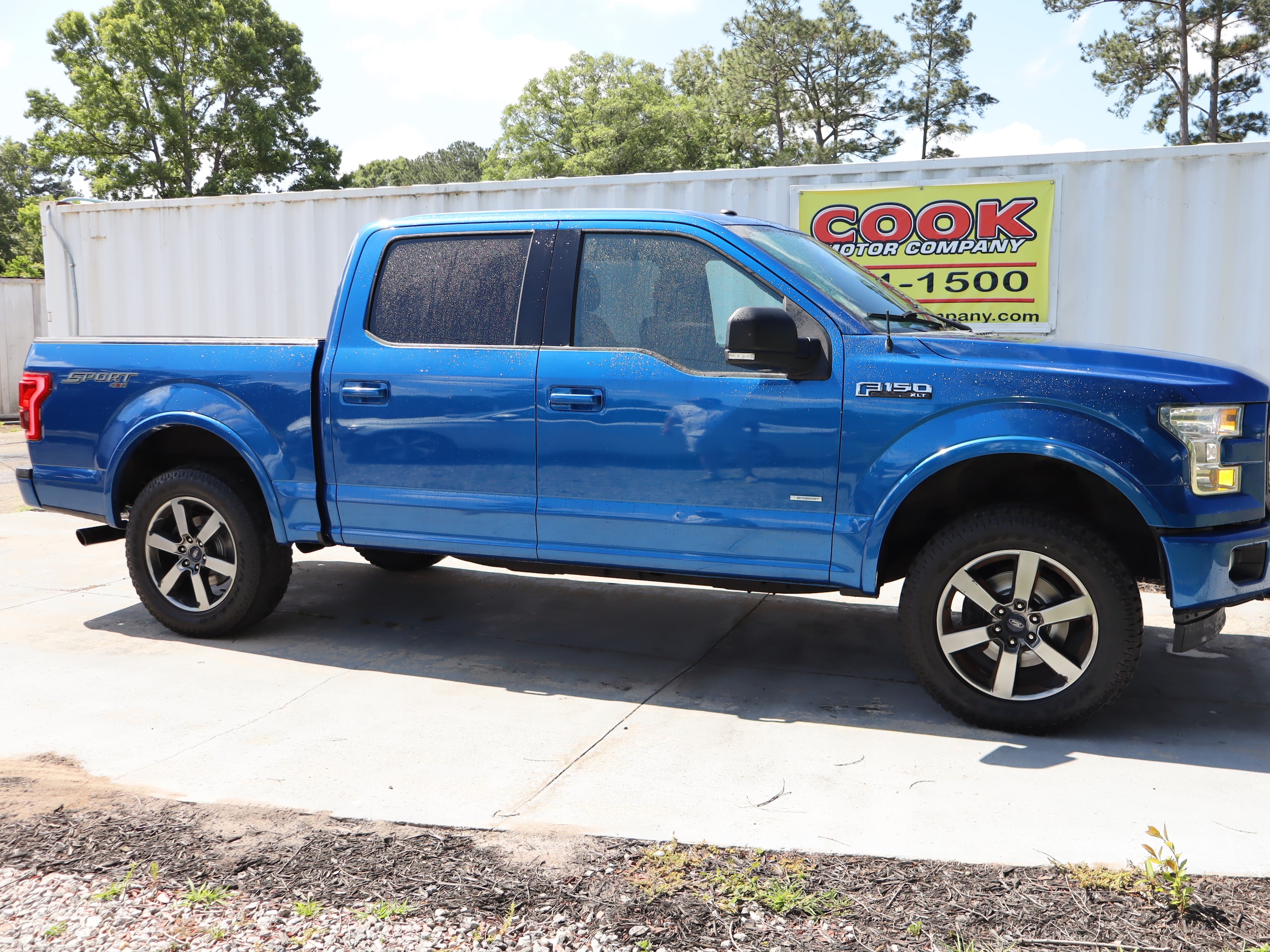 2017 Ford F-150 XLT 4X4 SUPER CREW - 3