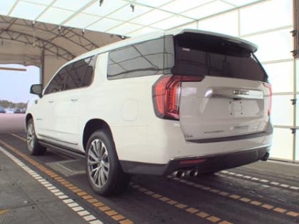 2021 GMC Yukon XL Denali - 7