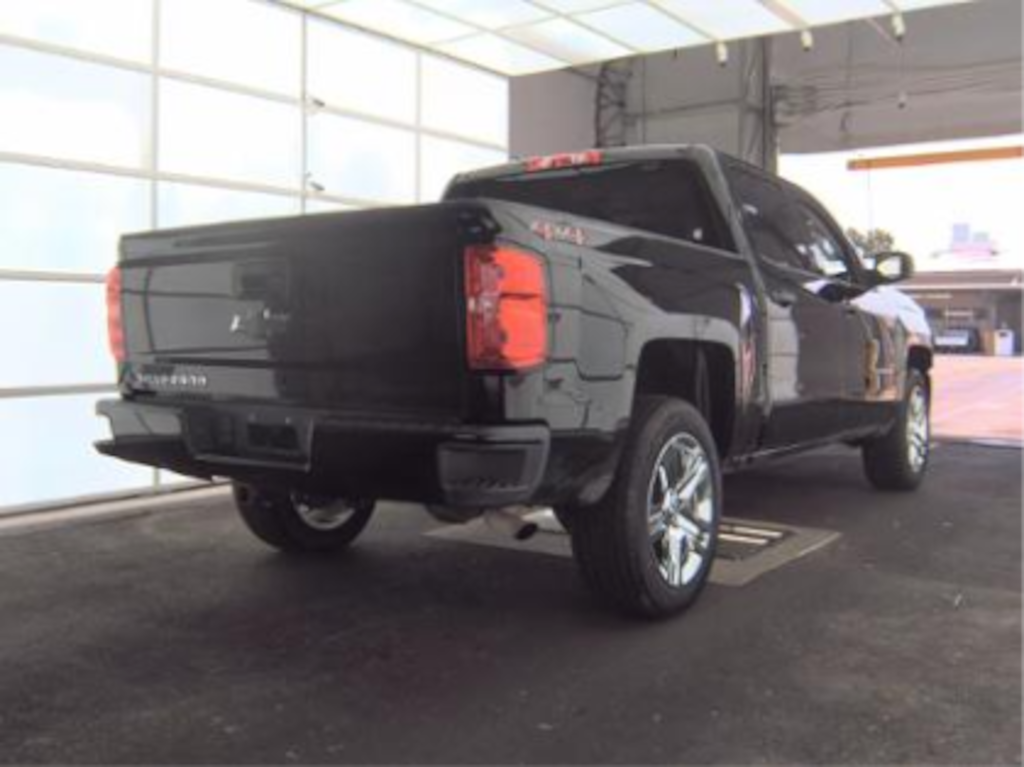 Used 2018 Chevrolet Silverado 1500 Silverado Custom 4x4 Crew Truck Crew Cab