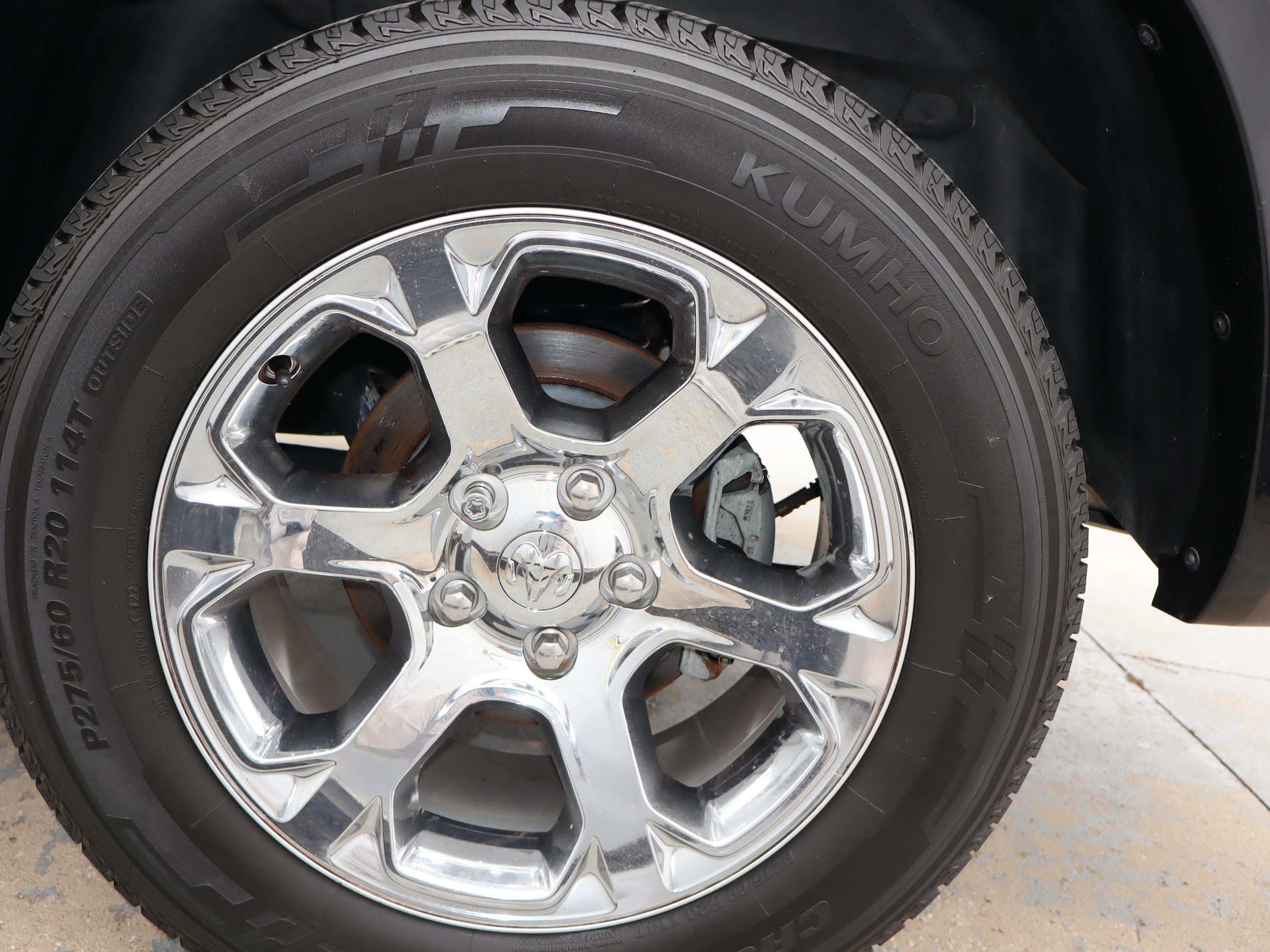 2018 Ram 1500 Laramie Crew Cab - 10