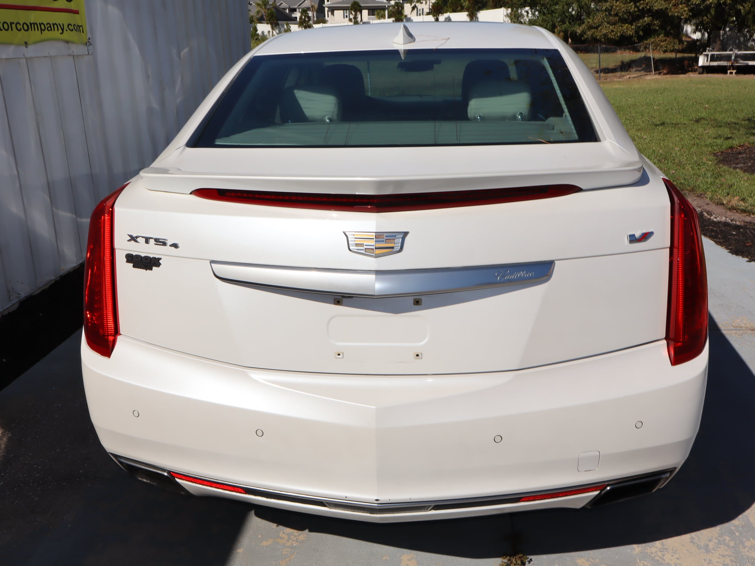 2016 CADILLAC XTS V-Sport Platinum Twin Turbo - 8