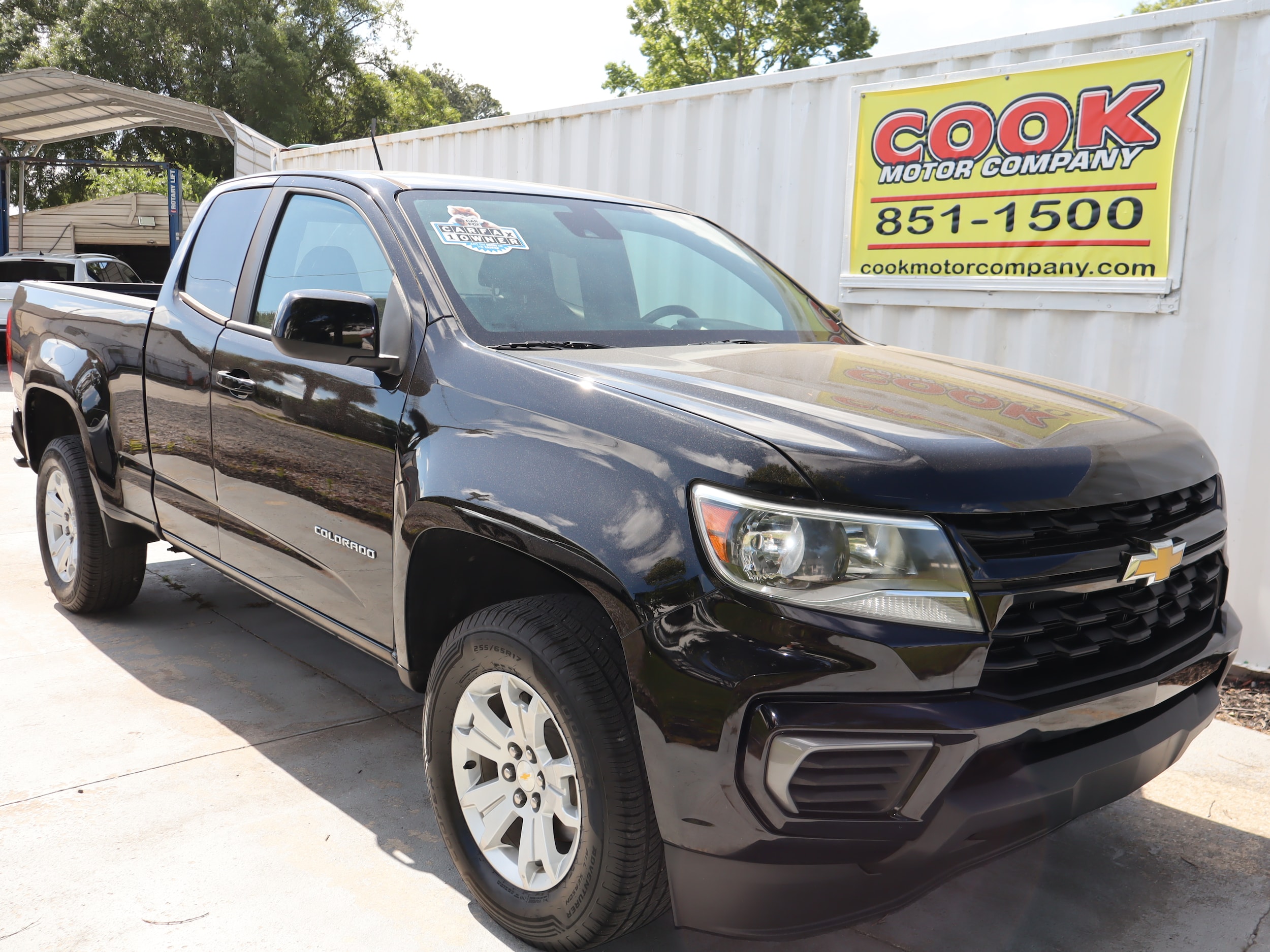 2022 Chevrolet Colorado LT - 3