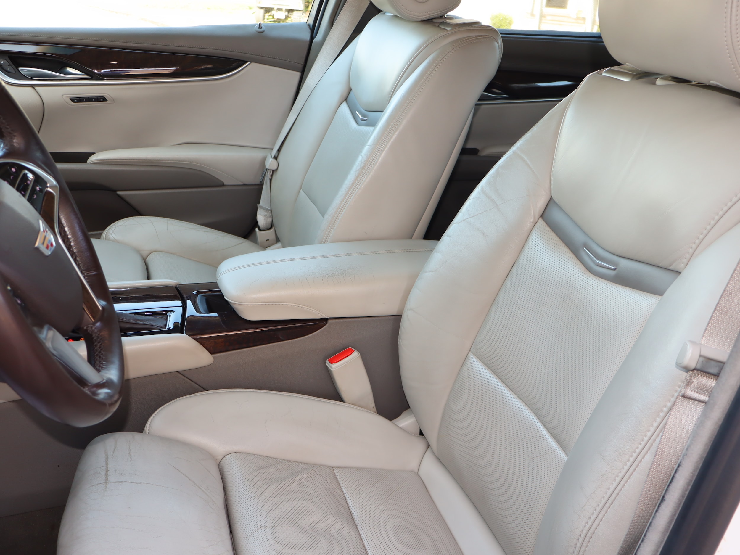 2016 CADILLAC XTS V-Sport Platinum Twin Turbo - 11