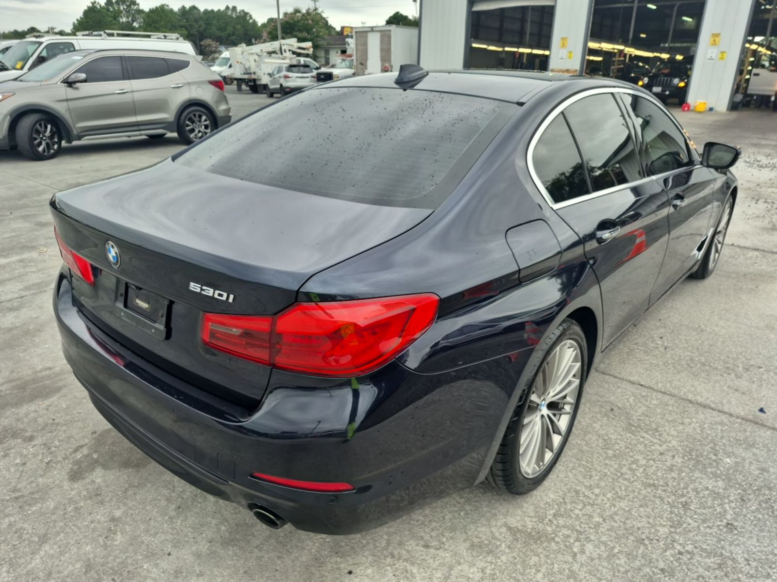 2018 Bmw 530i Sedan photo 3