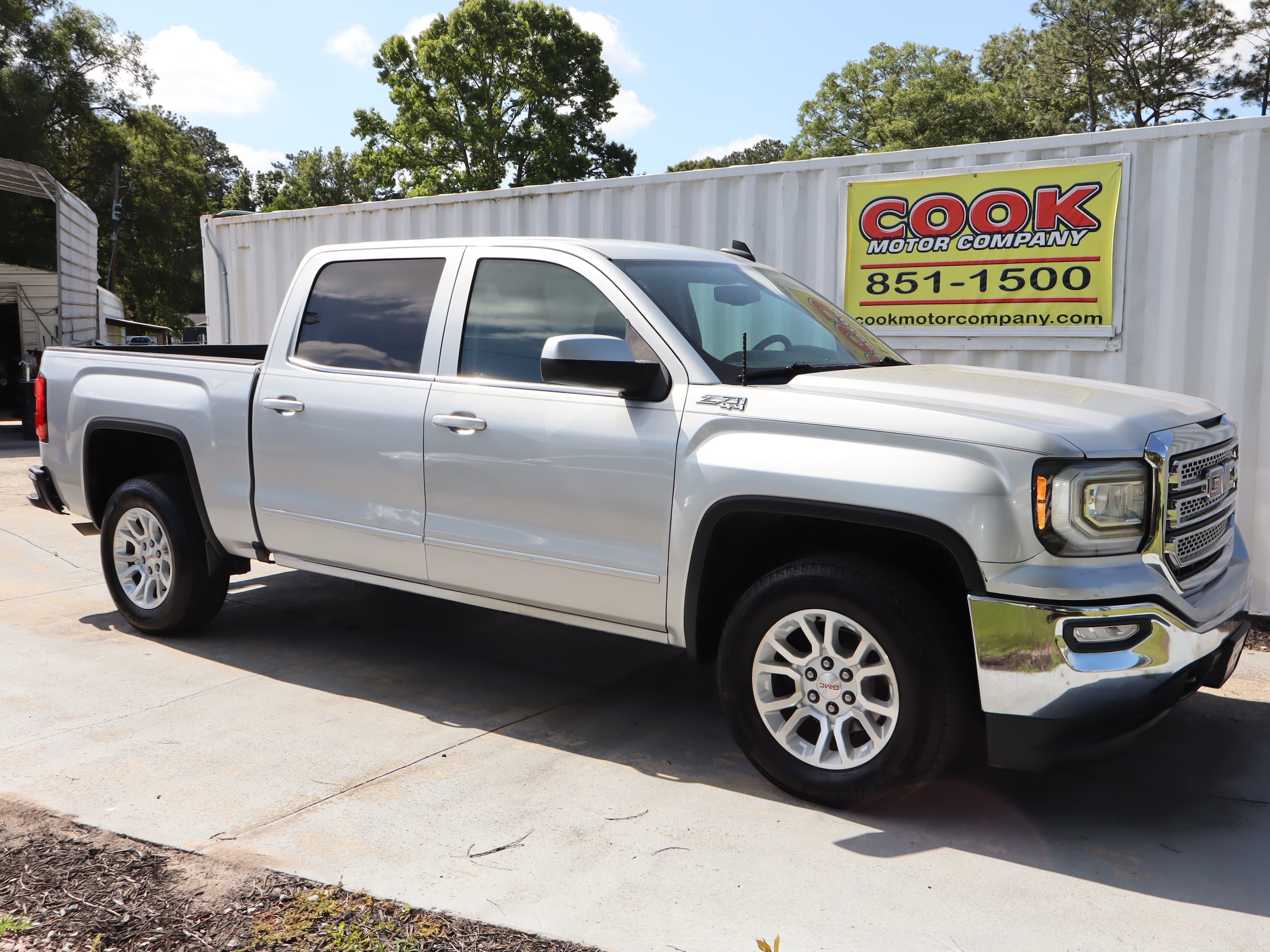 2018 GMC Sierra 1500 SLE 4X4 CREW Z71 - 1