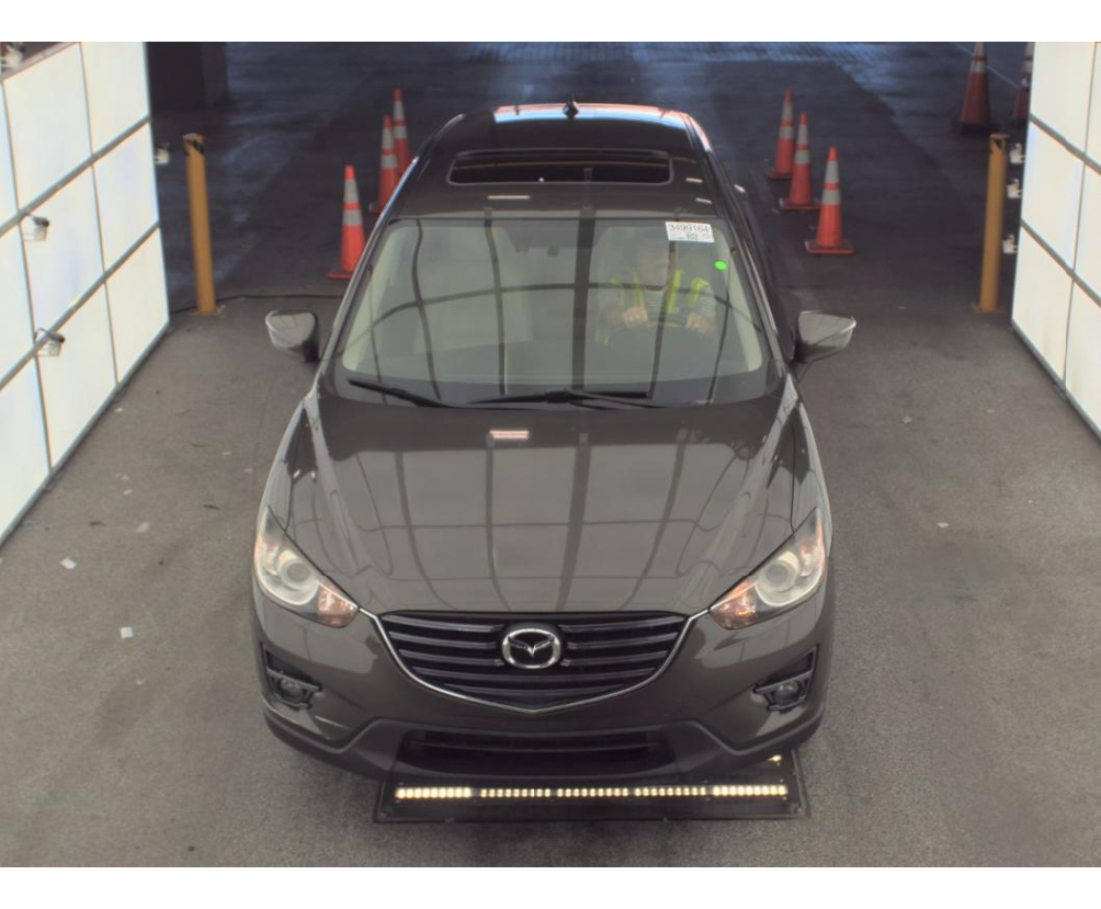 2016 Mazda CX-5 Grand Touring photo 2