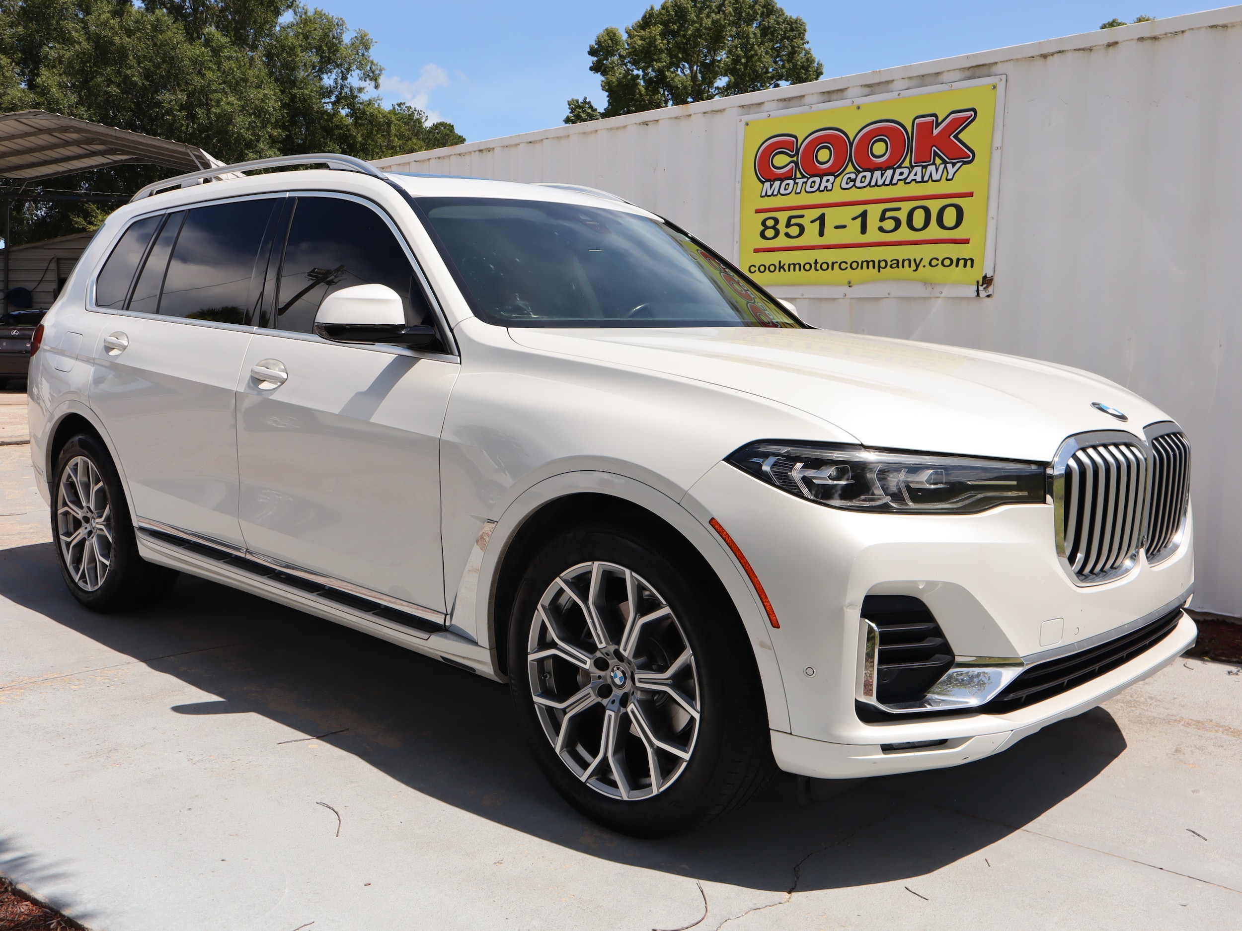 2021 BMW X7