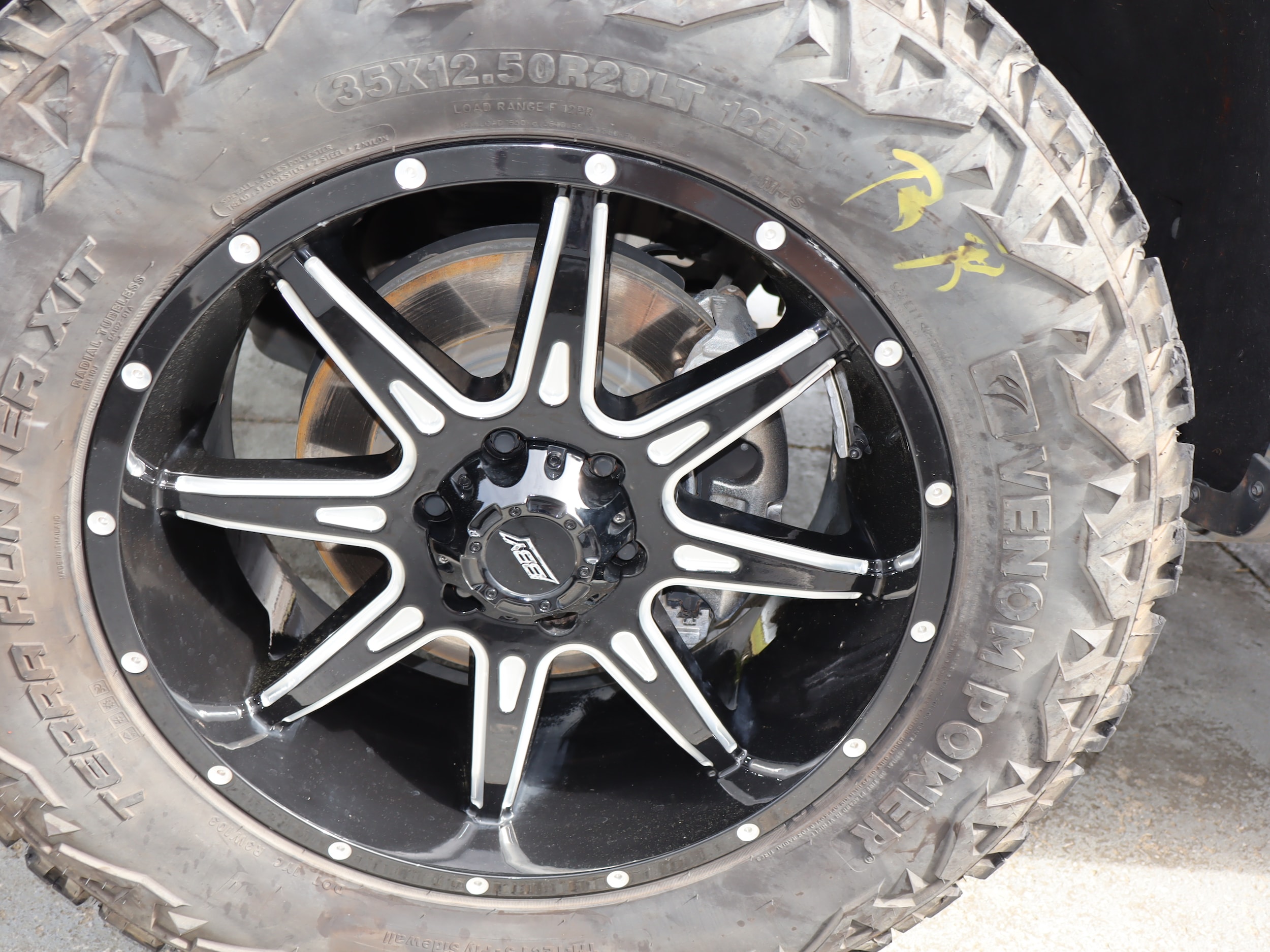 2023 Ford F-150 XLT SUPER CREW - 11