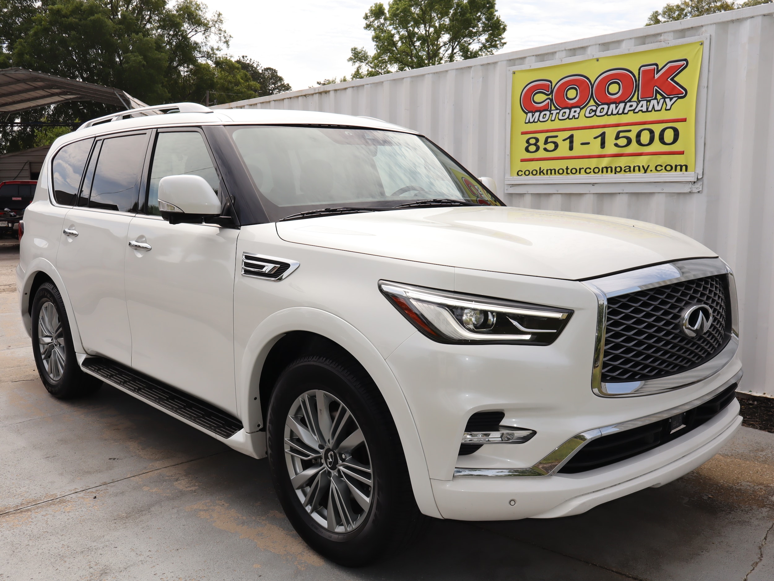 2021 INFINITI QX80 LUXE - 2