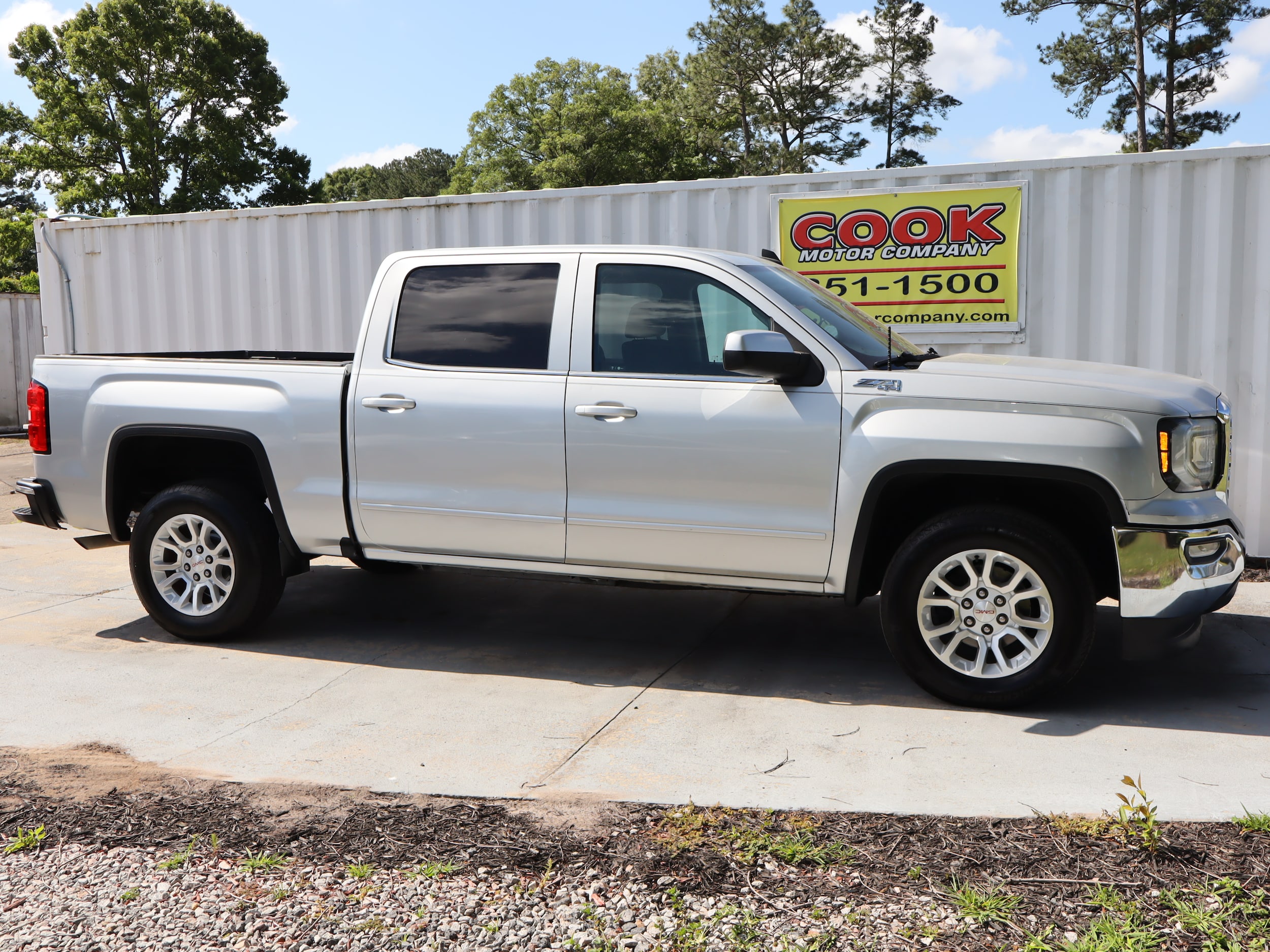 2018 GMC Sierra 1500 SLE 4X4 CREW Z71 - 2