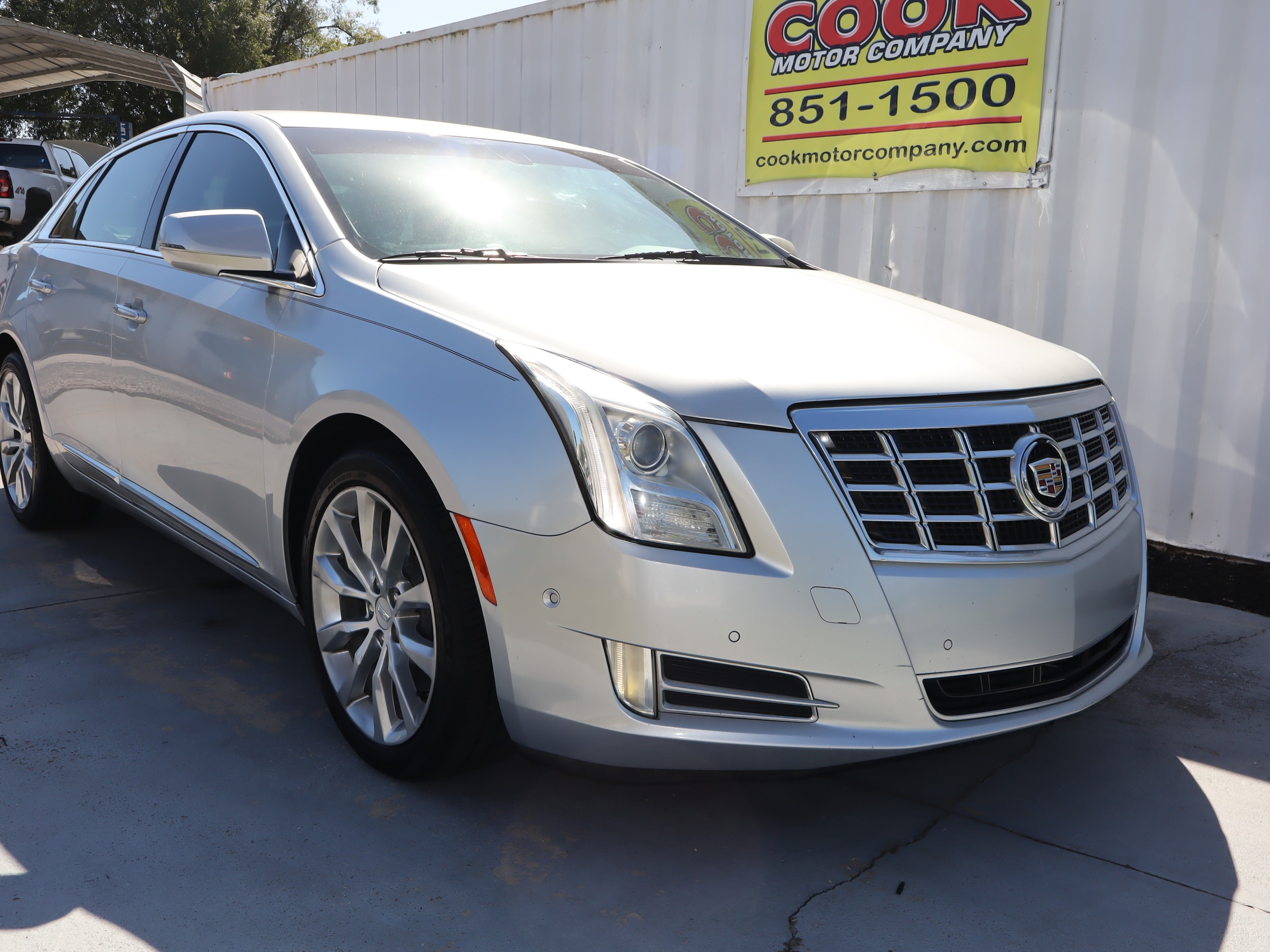 2017 CADILLAC XTS Luxury - 3