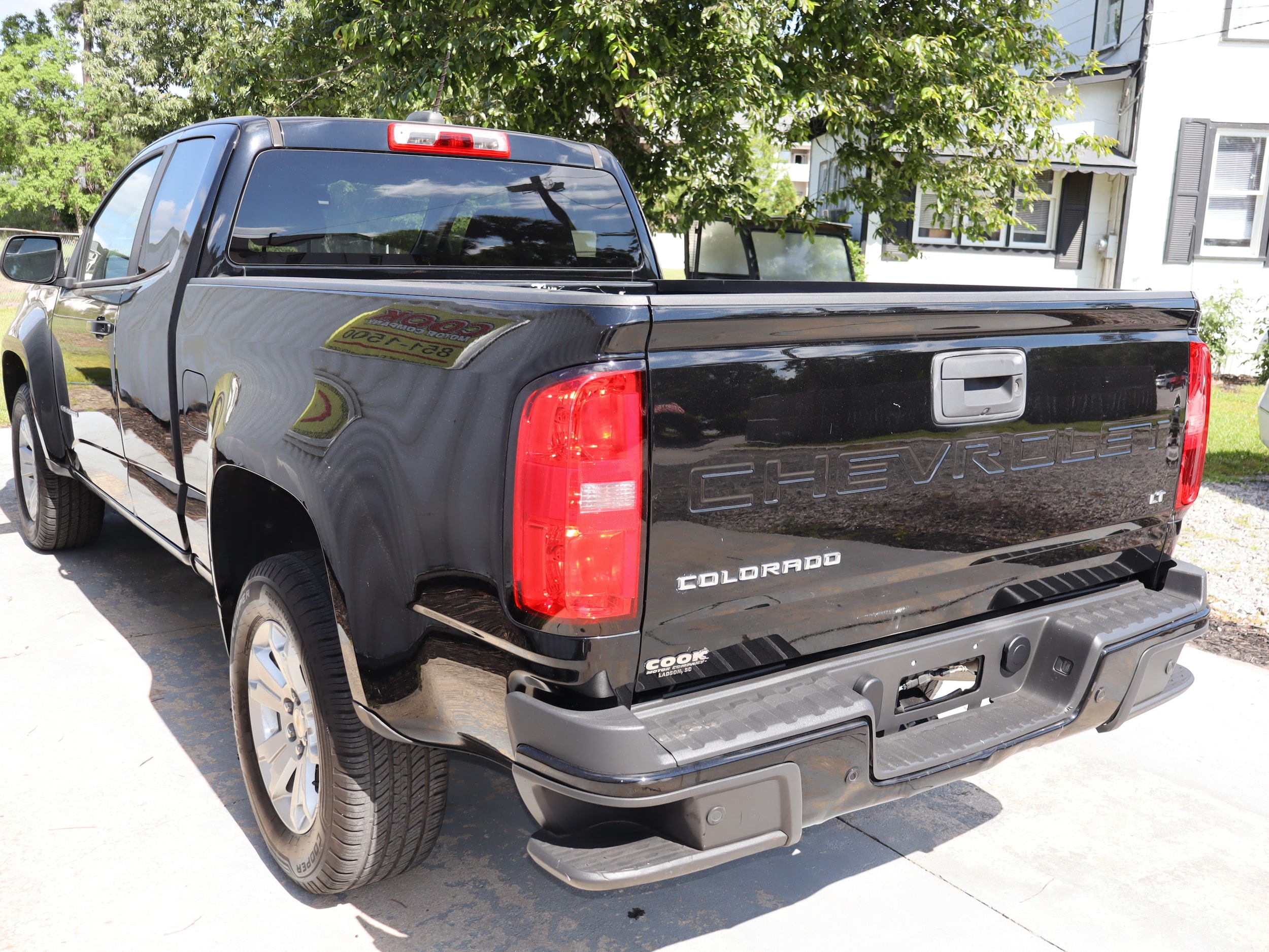 2022 Chevrolet Colorado LT - 7