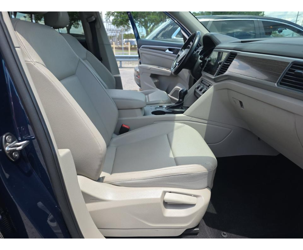 2019 Volkswagen Atlas 3.6L V6 SE w/Technology Blue Metallic at Cook Motor Company