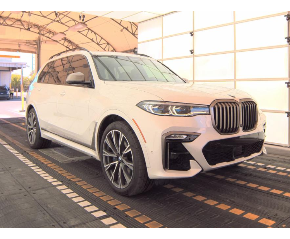2021 Bmw X7 M50i photo 2