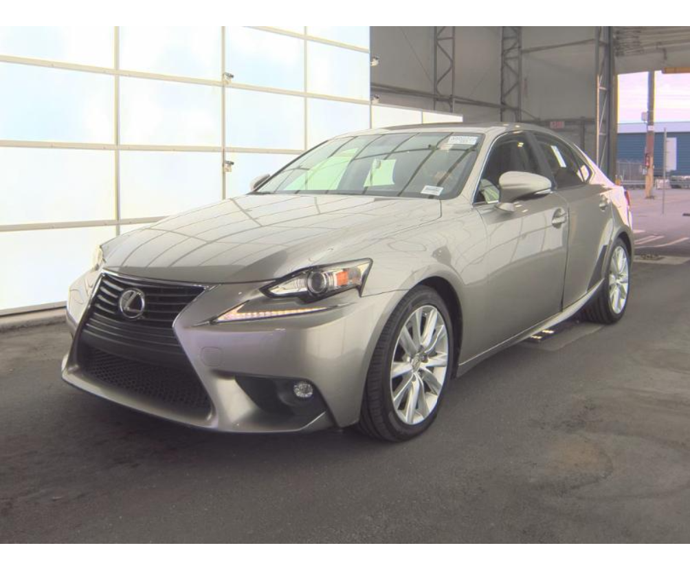 2016 Lexus IS Base's photo