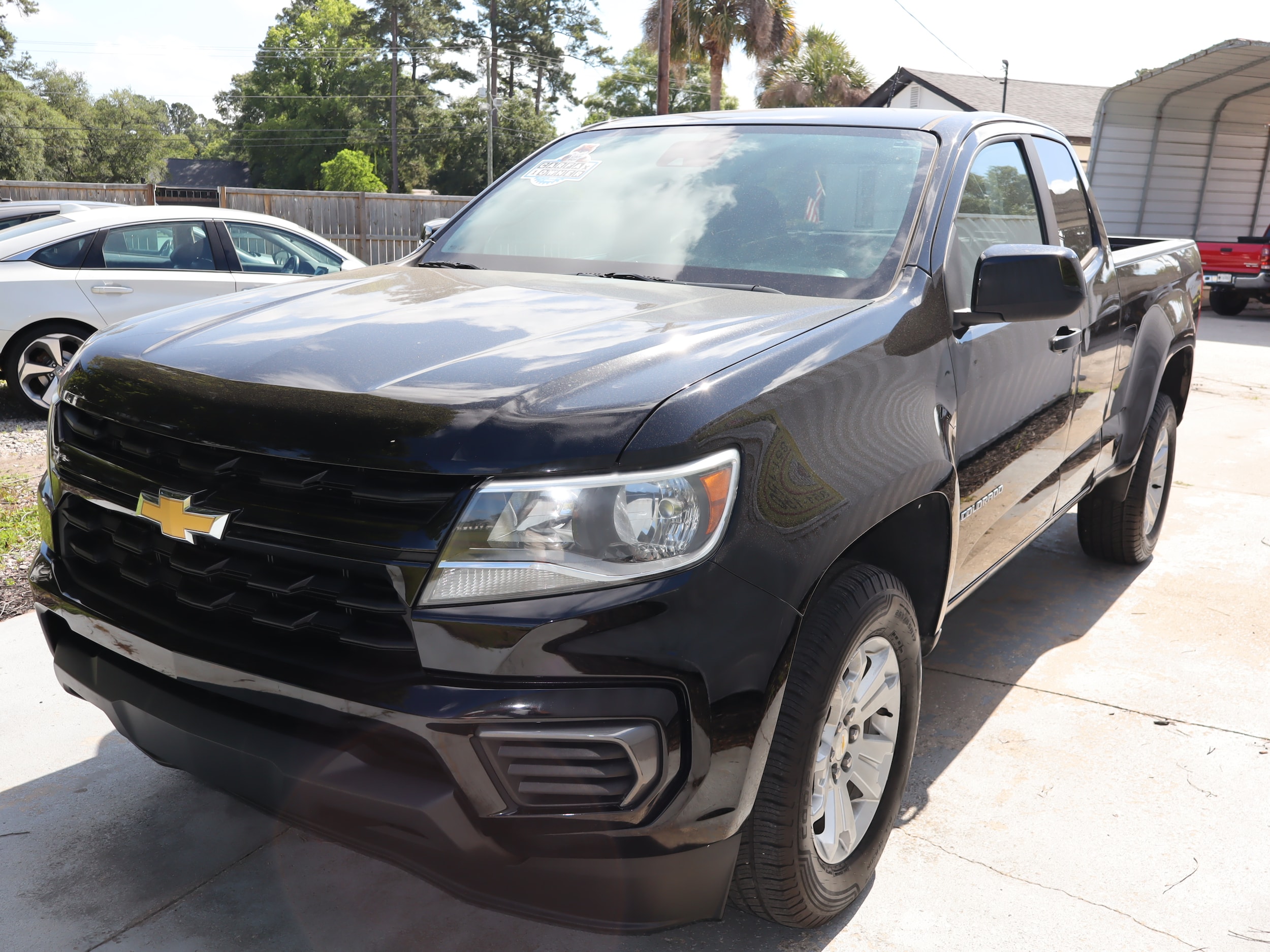2022 Chevrolet Colorado LT - 6
