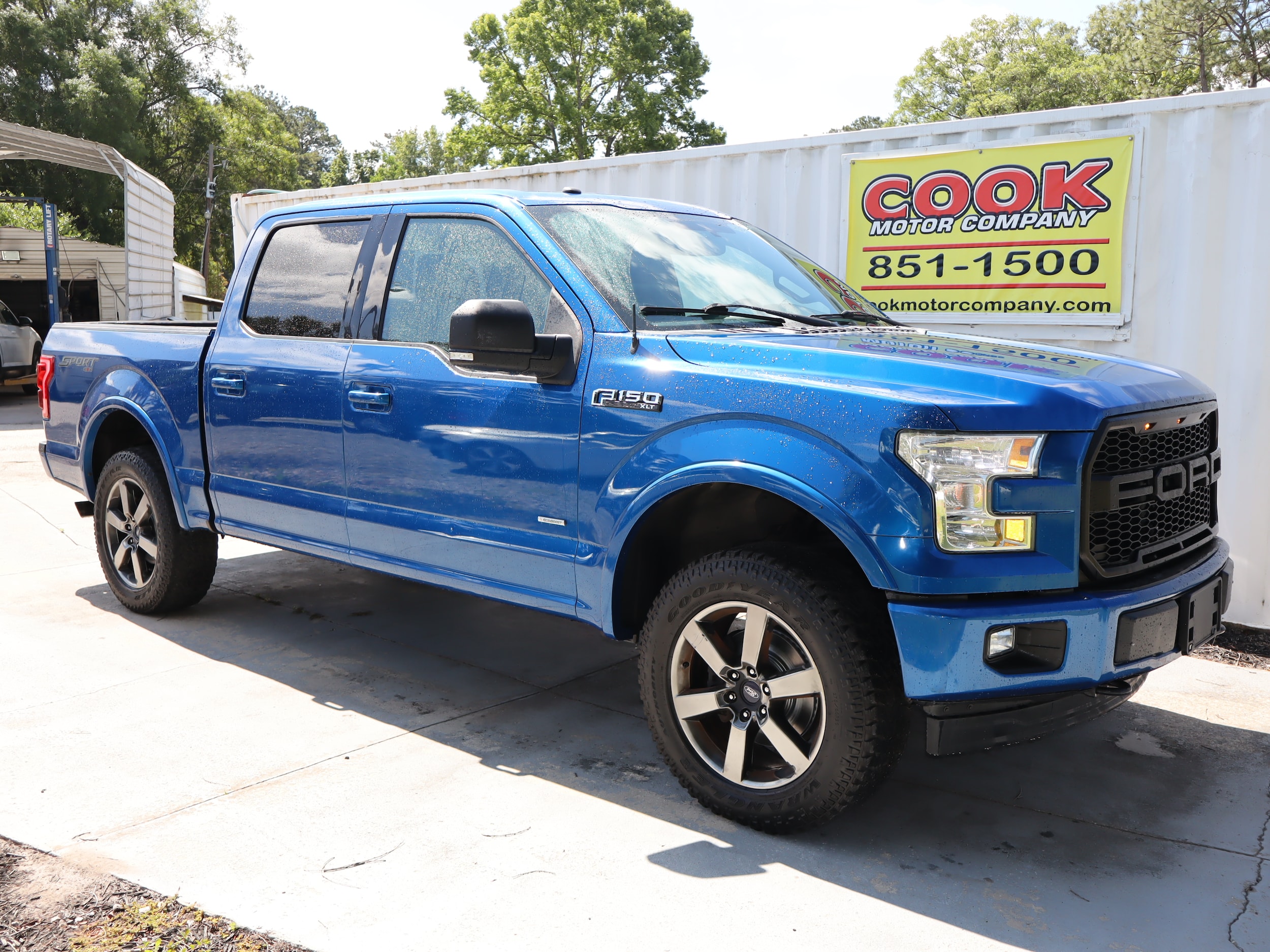2017 Ford F-150 XLT 4X4 SUPER CREW - 1