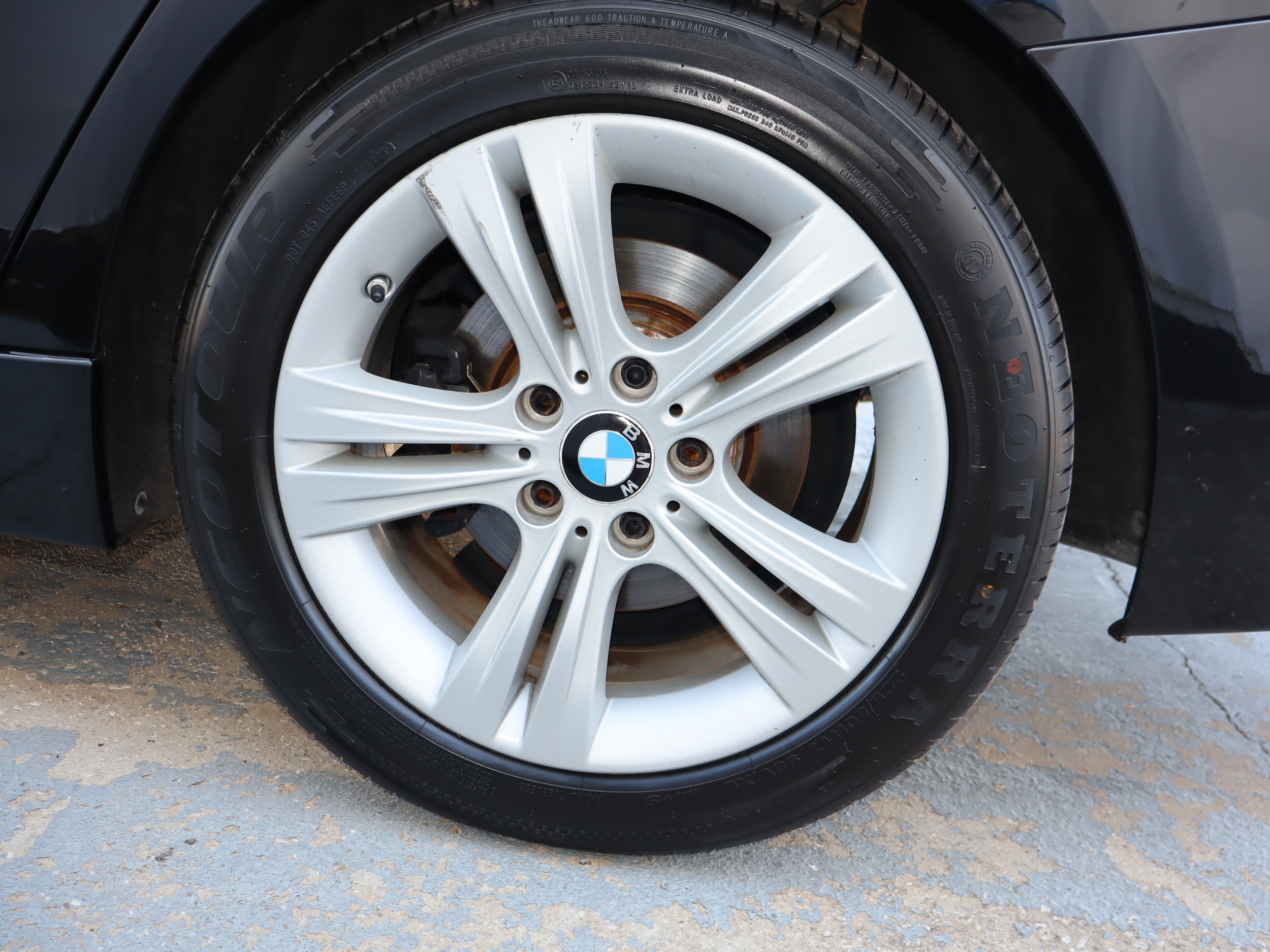 2018 BMW 330i Premium - 11