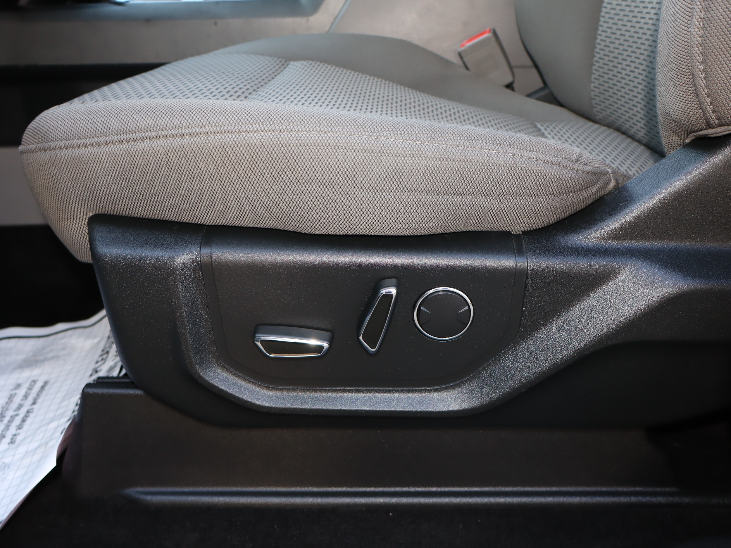 2018 Ford F-150 XLT - Photo 17