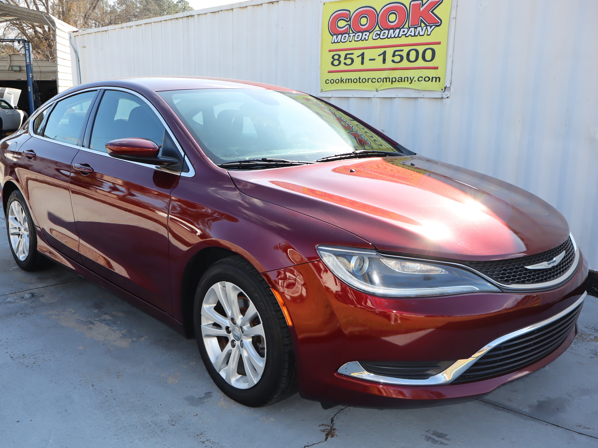 2016 Chrysler 200 Limited's photo