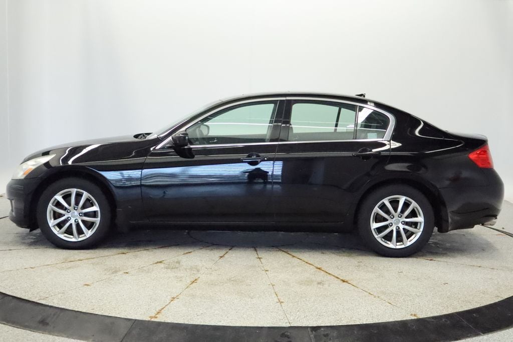 Thumbnail: 2009 INFINITI G37 - 2
