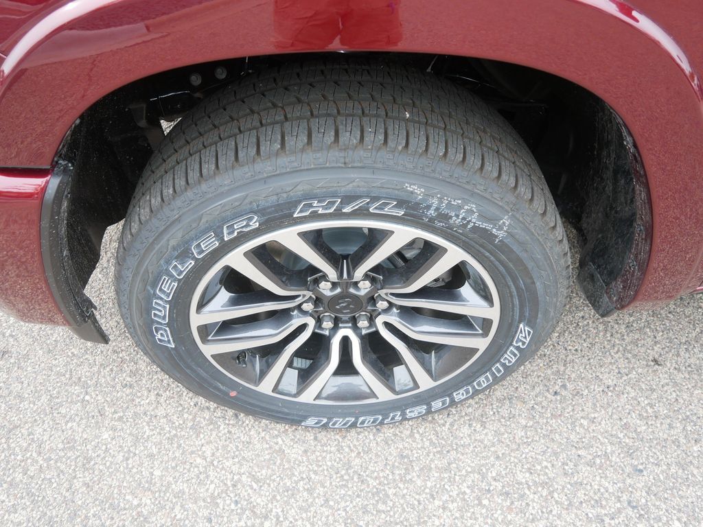 Thumbnail: 2025 RAM 1500 - 16