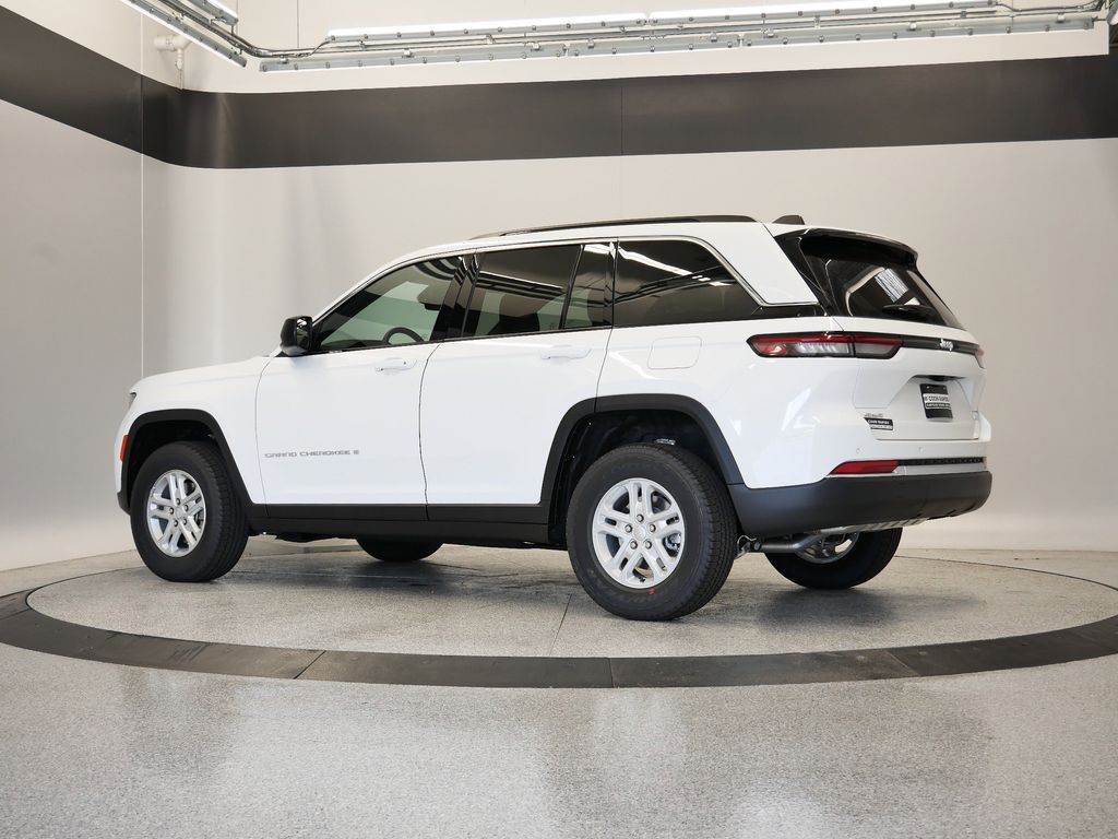 Thumbnail: 2025 Jeep Grand Cherokee - 43