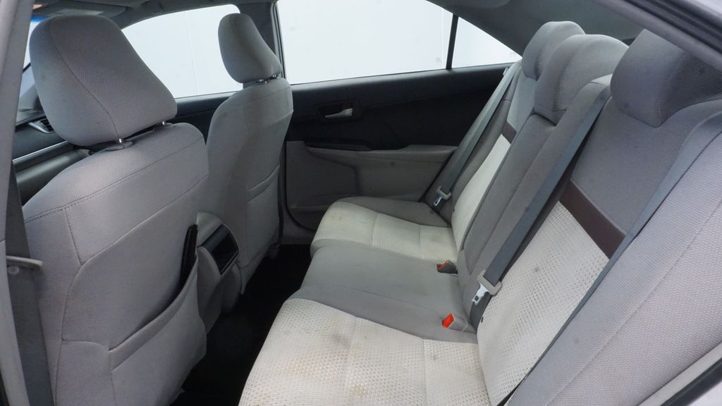 Thumbnail: 2013 Toyota Camry - 24