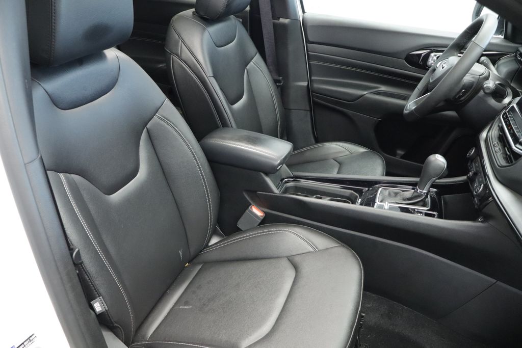 Thumbnail: 2024 Jeep Compass - 27