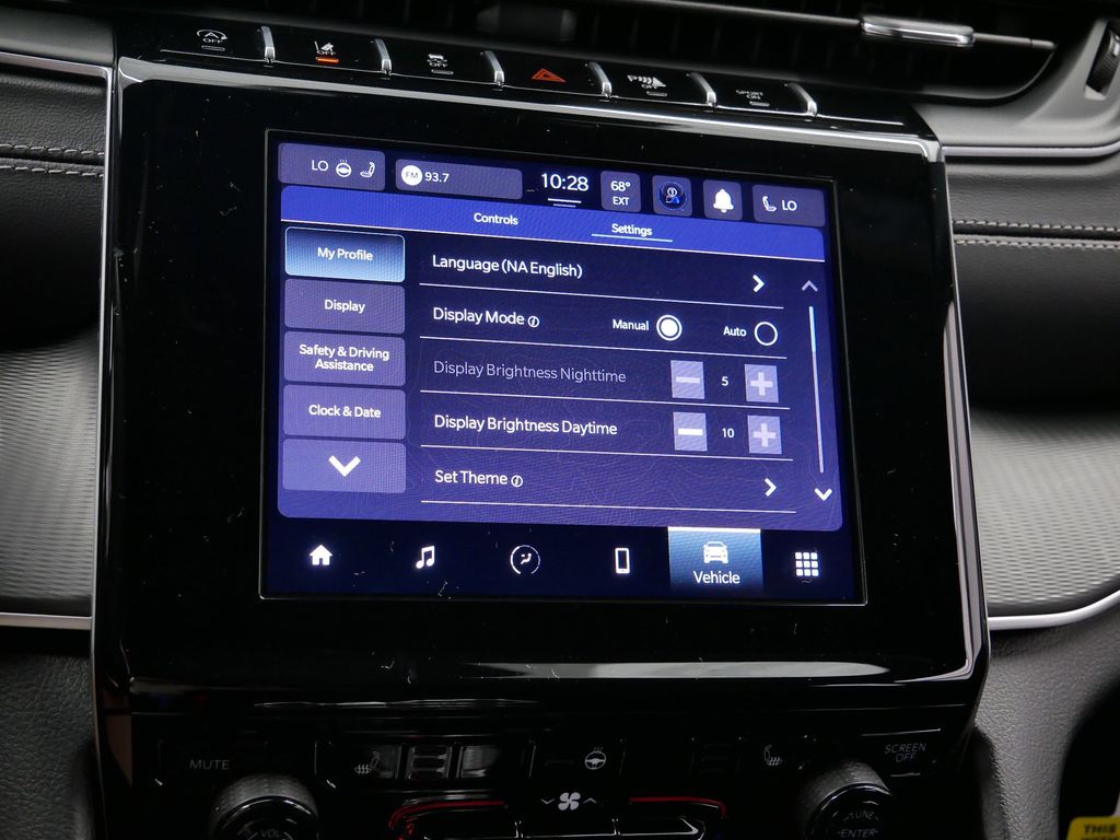 Thumbnail: 2025 Jeep Grand Cherokee - 31