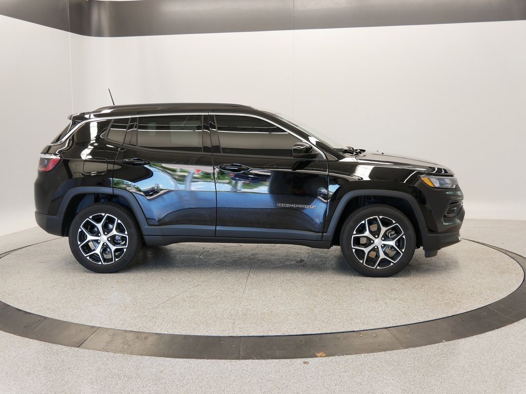 Thumbnail: 2024 Jeep Compass - 8