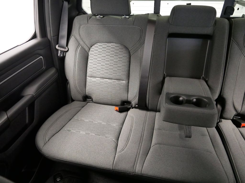 Thumbnail: 2026 RAM 1500 - 17