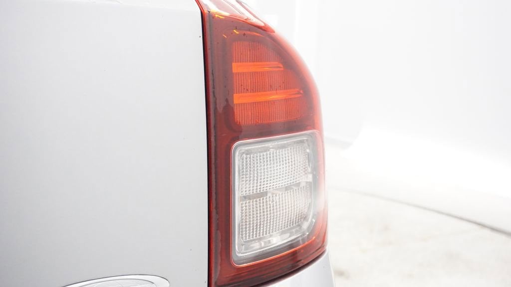 Thumbnail: 2014 Jeep Compass - 15