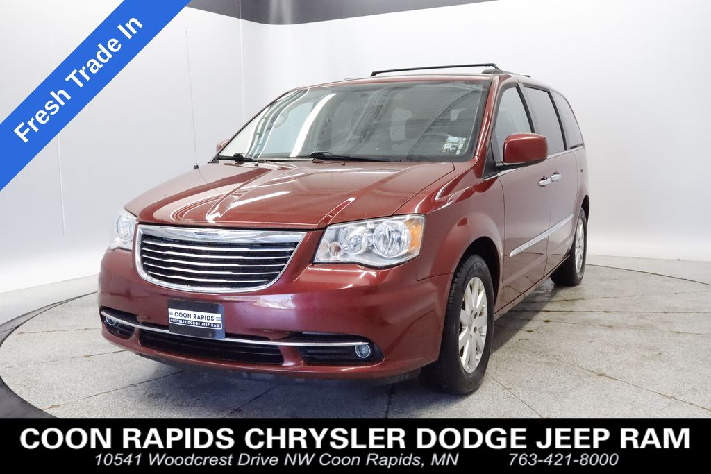 2016 Chrysler Town & Country Touring -
                  Coon Rapids, MN
