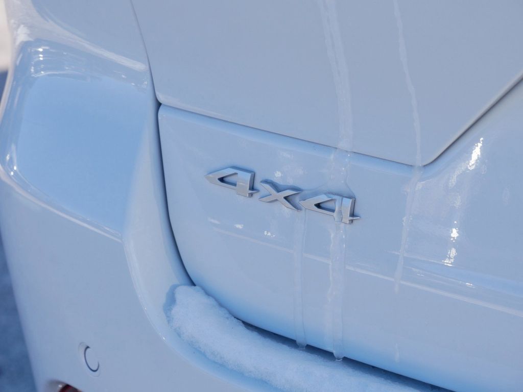 Thumbnail: 2025 Jeep Grand Cherokee - 14