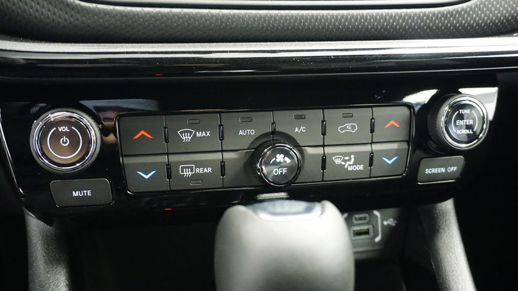 Thumbnail: 2026 Jeep Compass - 39