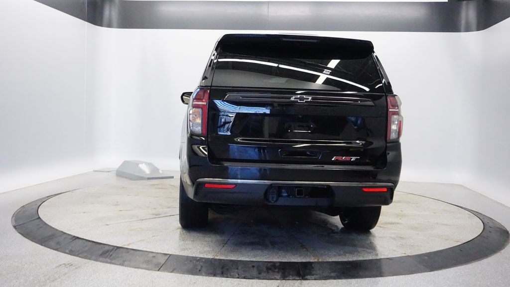 Thumbnail: 2022 Chevrolet Suburban - 4