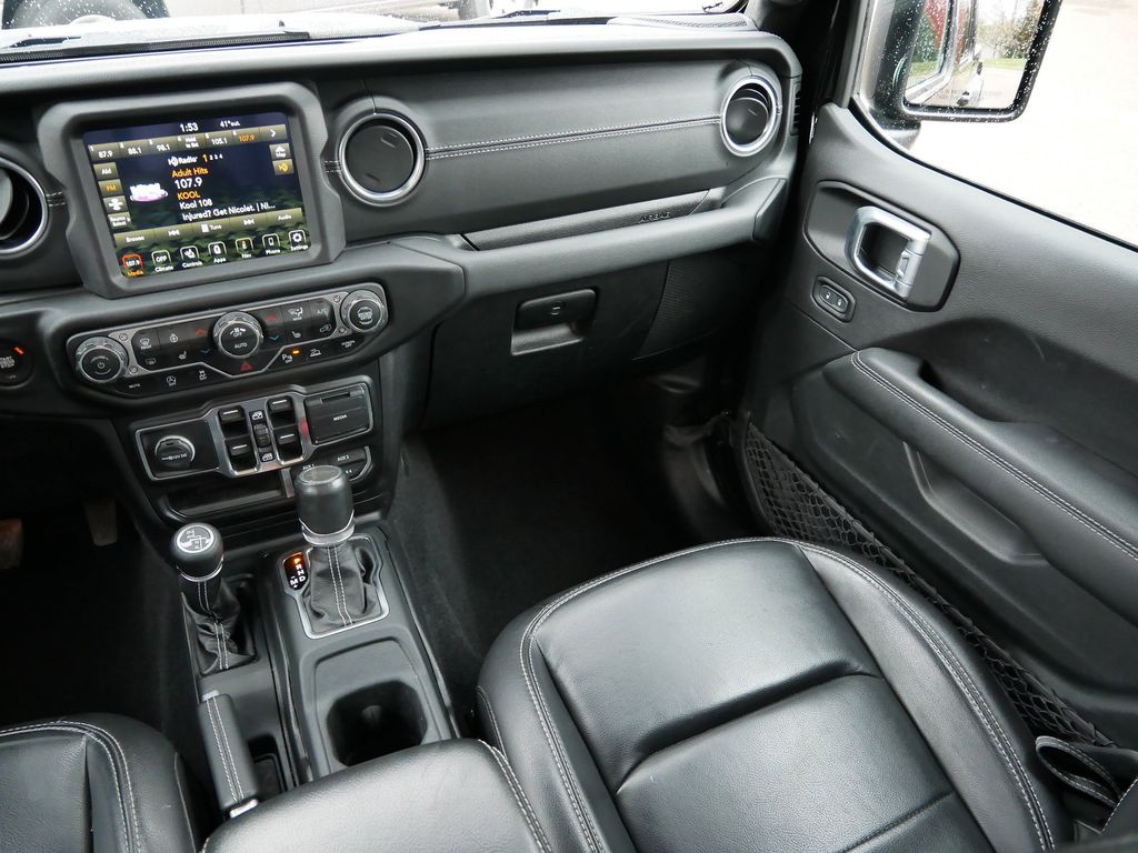 Thumbnail: 2021 Jeep Gladiator - 42