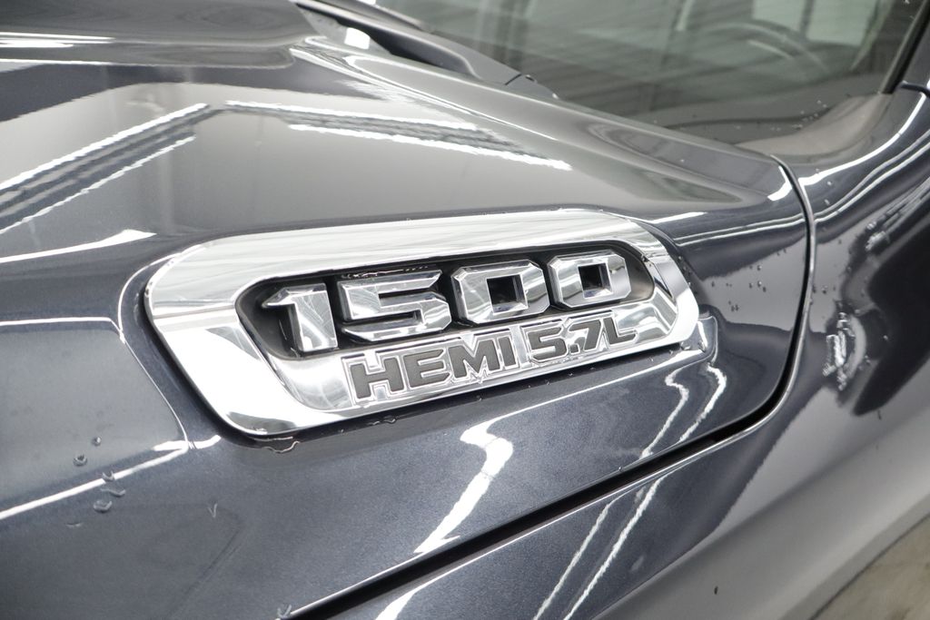 Thumbnail: 2019 RAM 1500 - 11