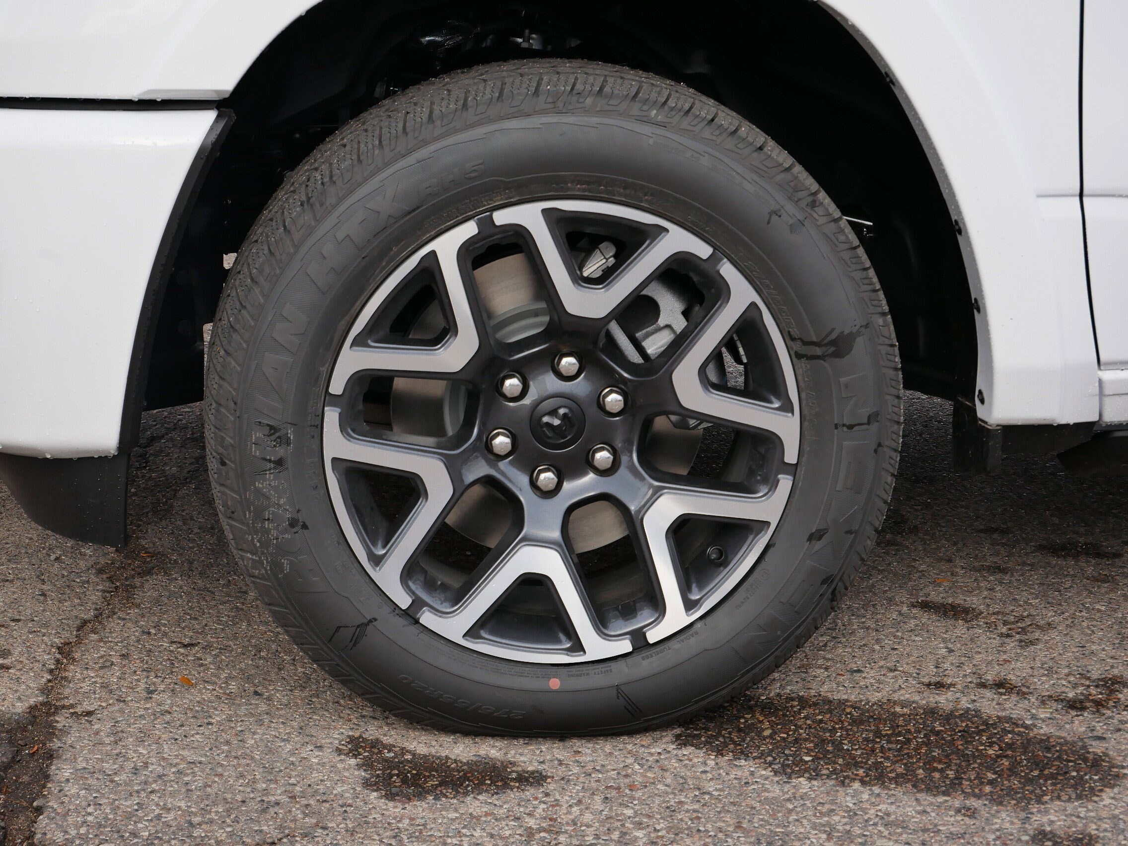 Thumbnail: 2026 RAM 1500 - 13