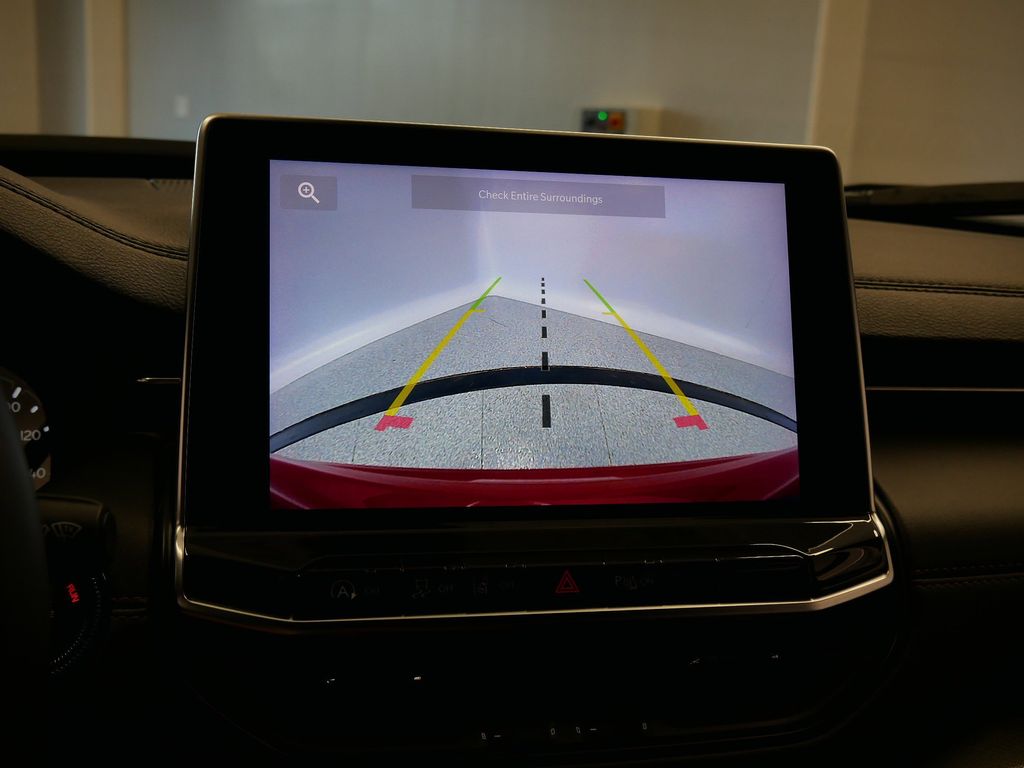 Thumbnail: 2023 Jeep Compass - 36