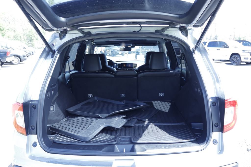 Thumbnail: 2019 Honda Passport - 16