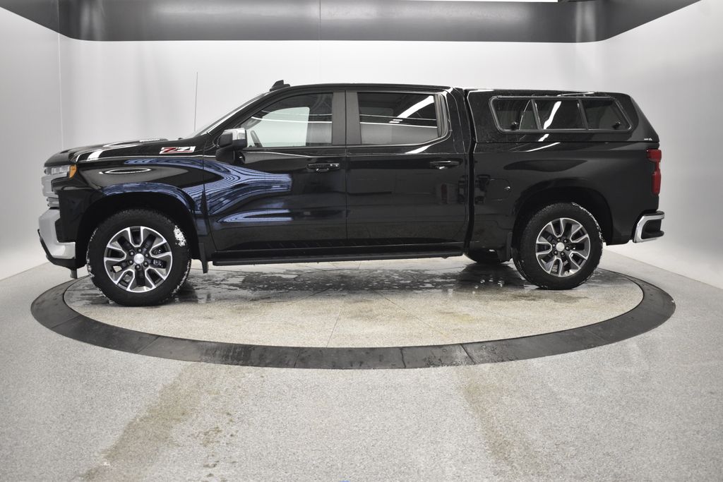 Thumbnail: 2022 Chevrolet Silverado 1500 - 3