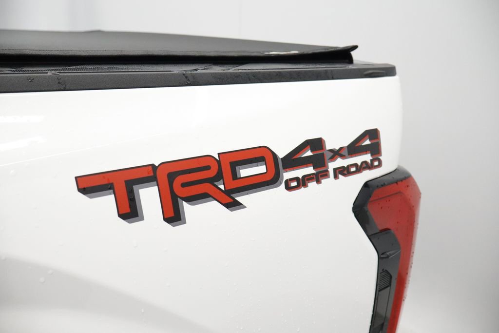 Thumbnail: 2024 Toyota Tundra - 18