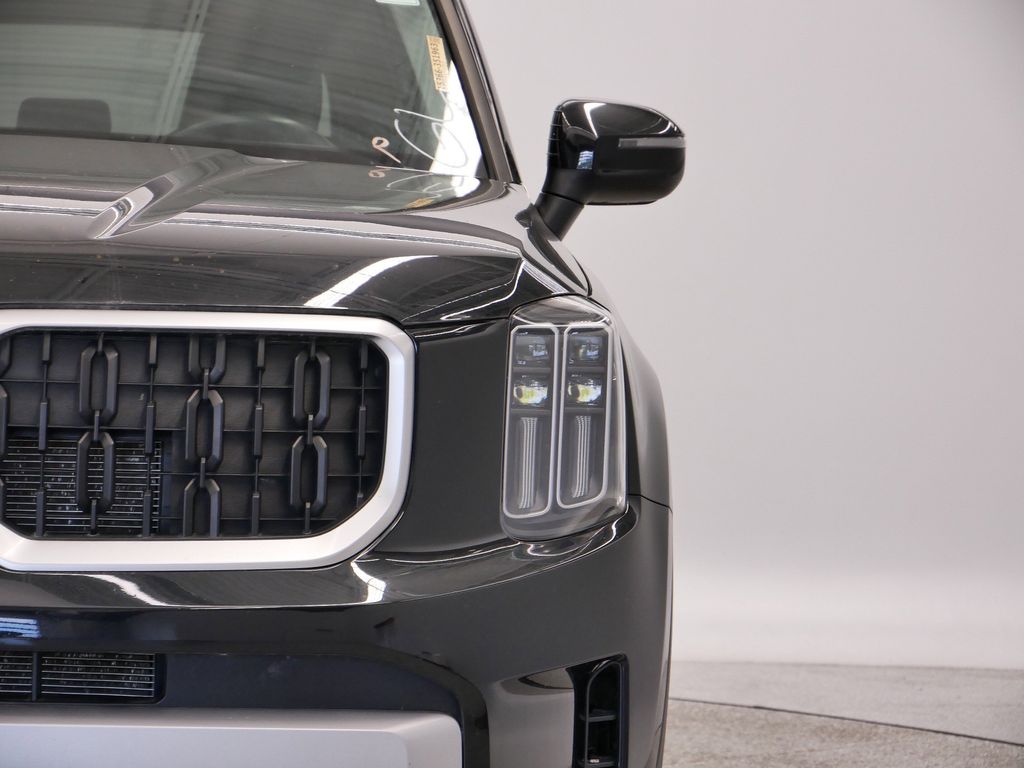 Thumbnail: 2023 Kia Telluride - 12
